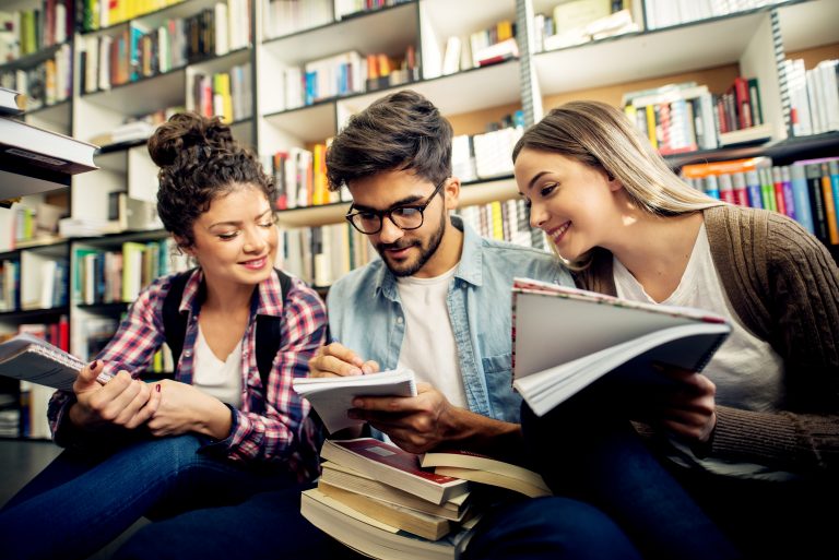 Reprendre ses études avec l'école au Carrefour à Saint-Jérôme